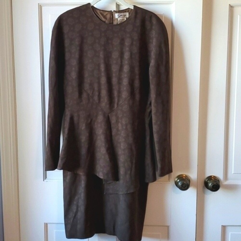 Vintage 80s tonal wool dress with peplum and shoulder pads brown